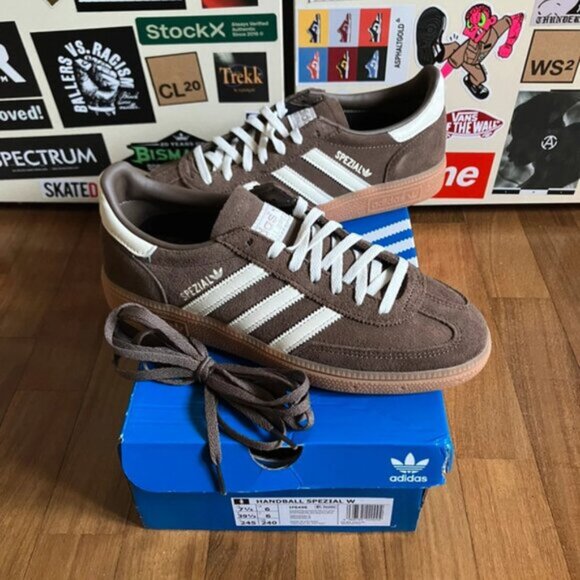 Adidas Handball Spezial 'Earth Strata Gum' - Picture 1 of 9